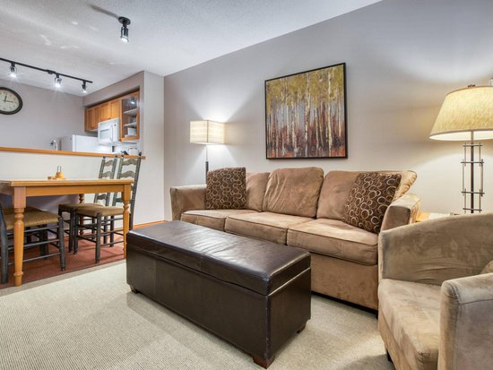 Whistler 2 Bedroom Accommodation - Glacier's Reach - #1495