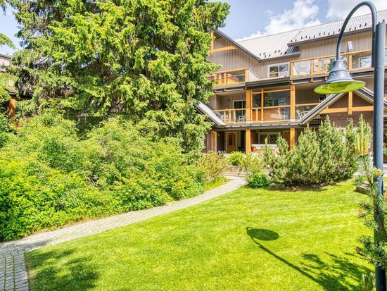 Whistler 2 Bedroom Accommodation - Glacier's Reach - #1495