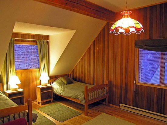 Kicking Horse 4 Bedroom Accommodation - Blaeberry Valley - #1510