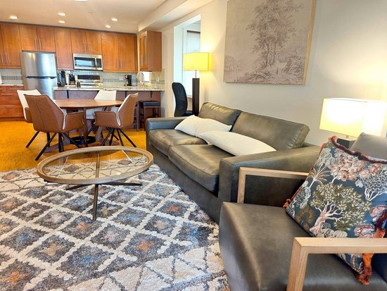 Big White 2 Bedroom Accommodation - Raven - #1521