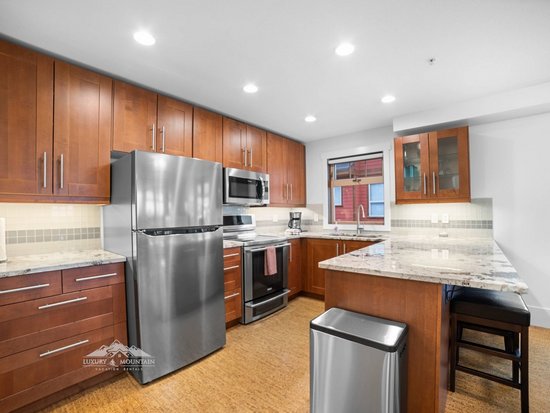 Big White 2 Bedroom Accommodation - Raven - #1521