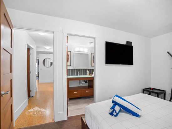 Big White 2 Bedroom Accommodation - Raven - #1521