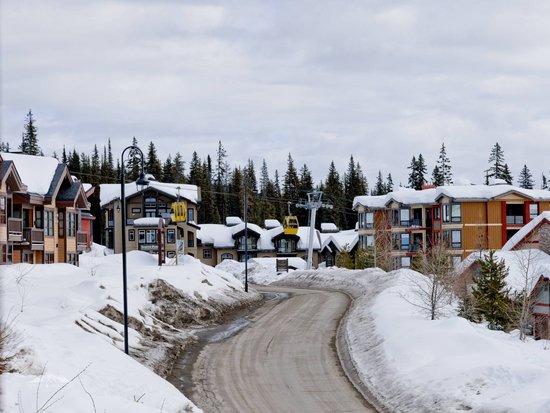 Big White 3 Bedroom Accommodation - Raven - #1527 Big White 3 Bedroom Accommodation - Raven - #1527