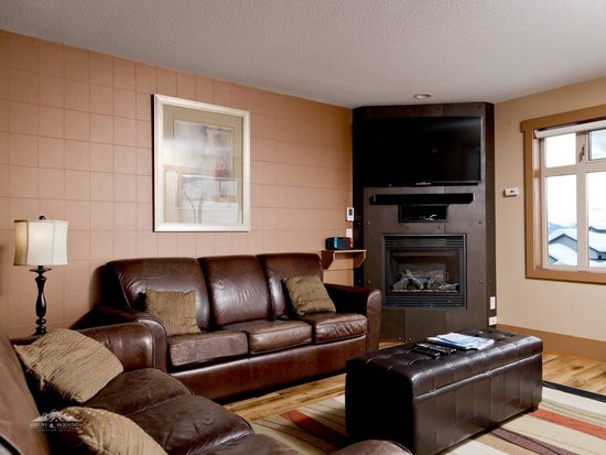 Big White 3 Bedroom Accommodation - Raven - #1527