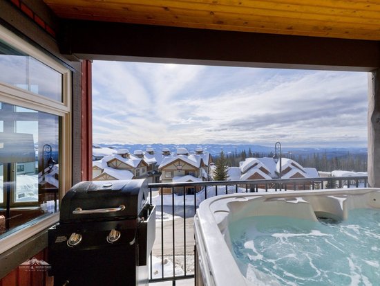 Big White 3 Bedroom Accommodation - Raven - #1527 Big White 3 Bedroom Accommodation - Raven - #1527