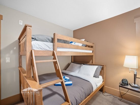 Big White 2 Bedroom Accommodation - Raven - #1528