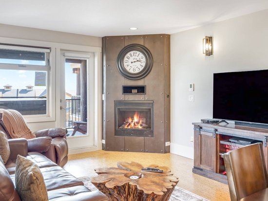 2 Bedroom Big White Vacation Rental - Raven