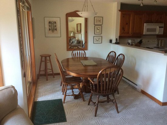 Whistler 2 Bedroom Accommodation - Arrowhead Point - #153 Whistler 2 Bedroom Accommodation - Arrowhead Point - #153