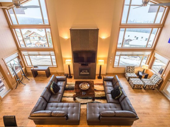 6 Bedroom Big White Vacation Rental - Raven