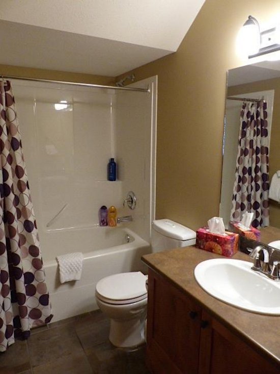 Sun Peaks 2 Bedroom Accommodation - Settlers Crossing - #1590 Sun Peaks 2 Bedroom Accommodation - Settlers Crossing - #1590