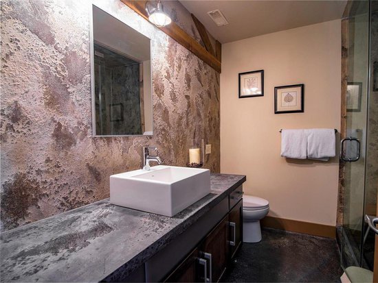 Big White 2 Bedroom Accommodation - Timbers - #1648