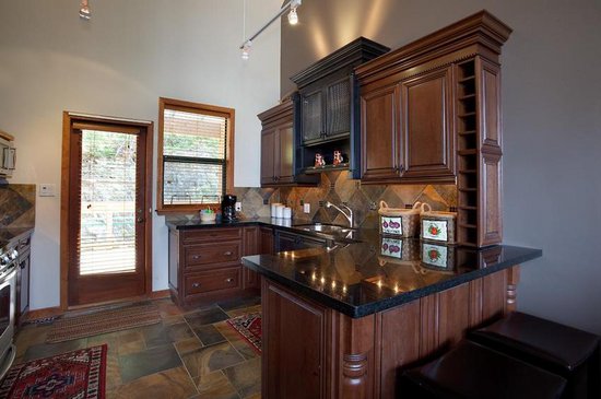 Whistler 5 Bedroom Accommodation - Northern Lights - #1706