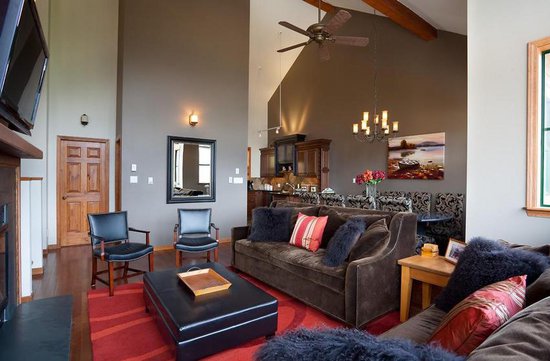 Whistler 5 Bedroom Accommodation - Northern Lights - #1706