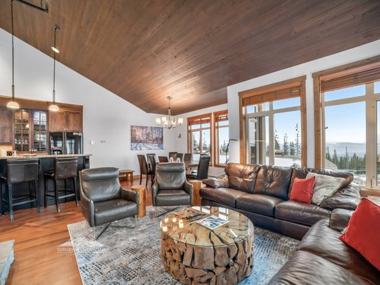 Big White 3 Bedroom Accommodation - Southpoint - #1711