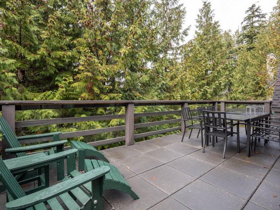 Whistler 5 Bedroom Accommodation - Snowgoose - #1725