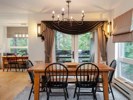 Whistler 5 Bedroom Accommodation - Snowgoose - #1725