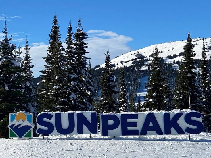 Sun Peaks 2 Bedroom Accommodation - Fireside Lodge - #1750 Sun Peaks 2 Bedroom Accommodation - Fireside Lodge - #1750