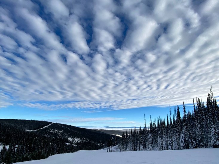 Sun Peaks 2 Bedroom Accommodation - Fireside Lodge - #1750 Sun Peaks 2 Bedroom Accommodation - Fireside Lodge - #1750