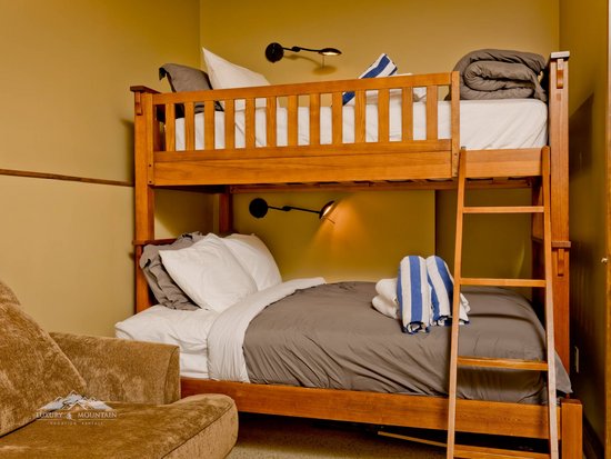 Big White 3 Bedroom Accommodation - Southpoint - #1853