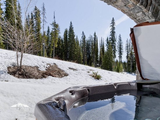 Big White 3 Bedroom Accommodation - Southpoint - #1853