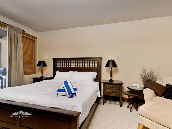 Big White 3 Bedroom Accommodation - Southpoint - #1853