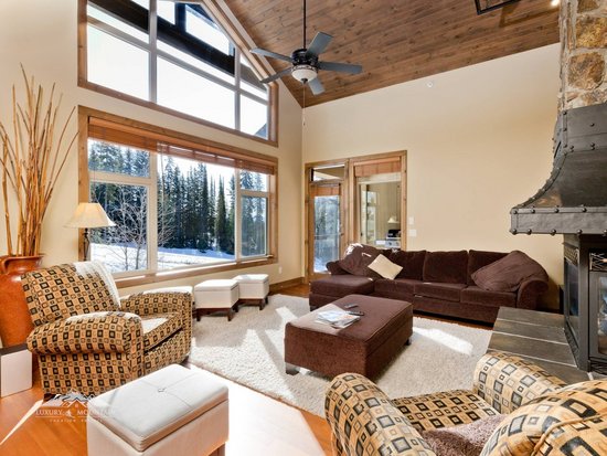 Big White 3 Bedroom Accommodation - Southpoint - #1853