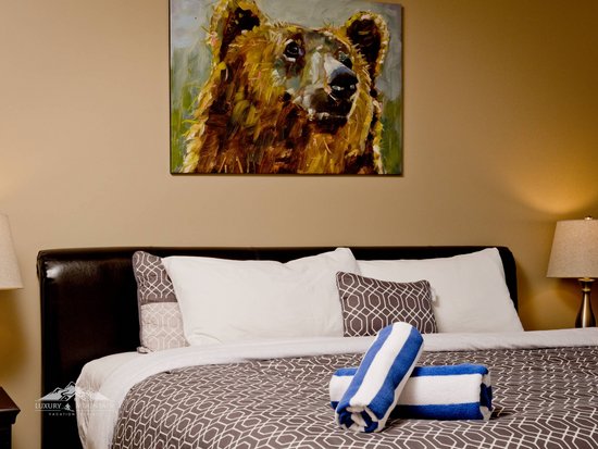 Big White 2 Bedroom Accommodation - Southpoint - #1854