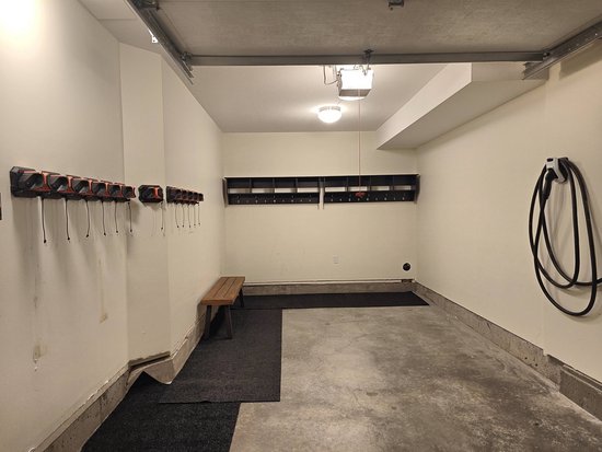 Big White 2 Bedroom Accommodation - Southpoint - #1854