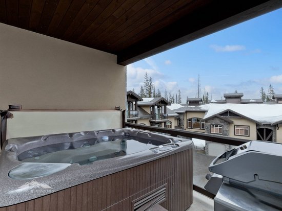 Big White 2 Bedroom Accommodation - Southpoint - #1854