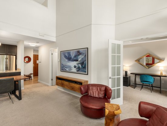 Whistler 2 Bedroom Accommodation - Glacier Lodge - #1857