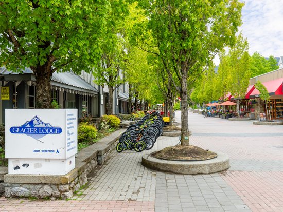Whistler 2 Bedroom Accommodation - Glacier Lodge - #1857