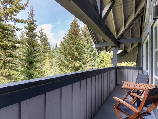 Whistler 2 Bedroom Accommodation - Glacier Lodge - #1857