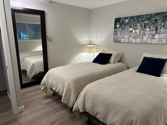 Whistler 2 Bedroom Accommodation - Glacier Lodge - #1857