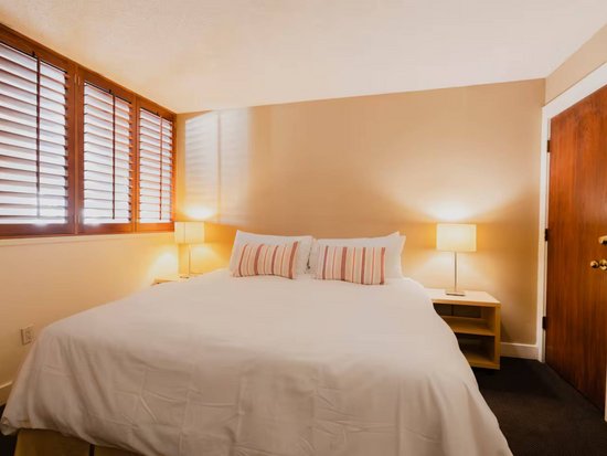 Whistler 2 Bedroom Accommodation - Glacier Lodge - #188