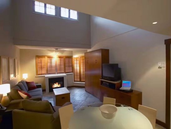 Whistler 2 Bedroom Accommodation - Glacier Lodge - #188