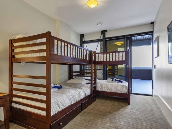 Big White 6 Bedroom Accommodation - The Edge - #1882