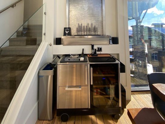 Big White 6 Bedroom Accommodation - The Edge - #1882