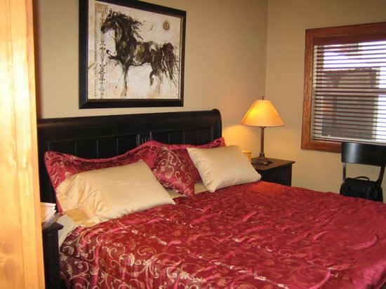 Big White 2 Bedroom Accommodation - Spyglass - #1905