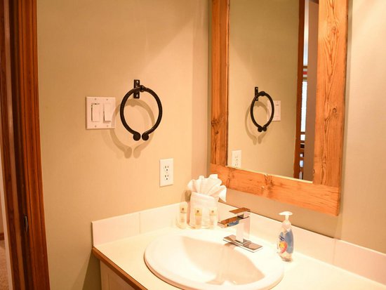 Whistler 2 Bedroom Accommodation - Aspens - #1939 Whistler 2 Bedroom Accommodation - Aspens - #1939