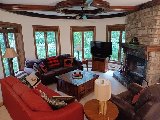 Mont-Tremblant 2 Bedroom Accommodation - Les Manoirs - #2019 Mont-Tremblant 2 Bedroom Accommodation - Les Manoirs - #2019