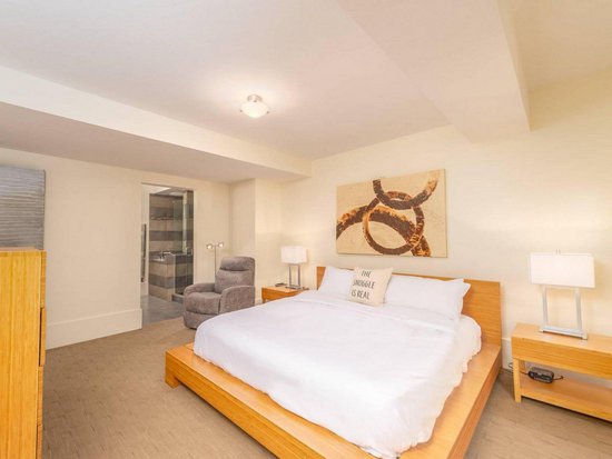Big White 6 Bedroom Accommodation - The Edge - #2048 Big White 6 Bedroom Accommodation - The Edge - #2048