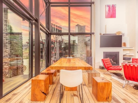 Big White 6 Bedroom Accommodation - The Edge - #2048