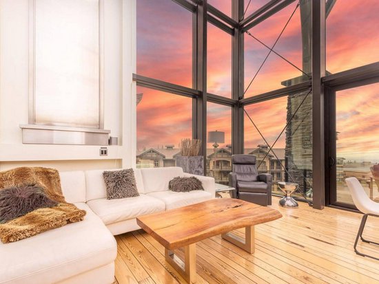 Big White 6 Bedroom Accommodation - The Edge - #2048 Big White 6 Bedroom Accommodation - The Edge - #2048