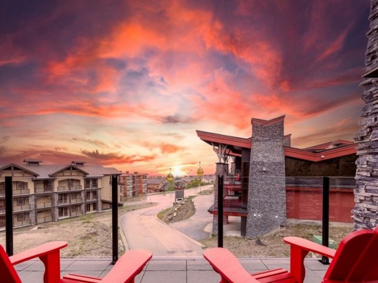 Big White 6 Bedroom Accommodation - The Edge - #2048