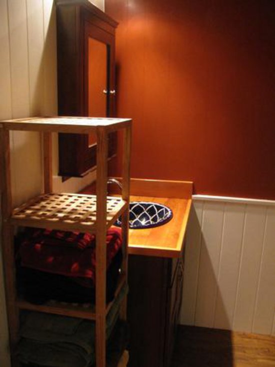 Silver Star 2 Bedroom Accommodation - Cabin Colony - #2085 Silver Star 2 Bedroom Accommodation - Cabin Colony - #2085