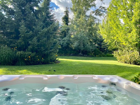 Whistler 3 Bedroom Accommodation - Montebello - #209