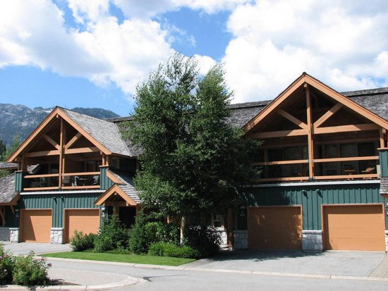 Whistler 3 Bedroom Accommodation - Montebello - #209