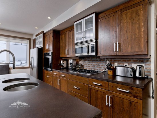 Big White 2 Bedroom Accommodation - Timbers - #2107