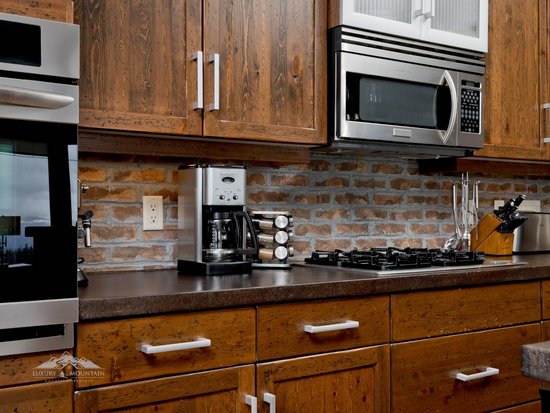 Big White 2 Bedroom Accommodation - Timbers - #2107