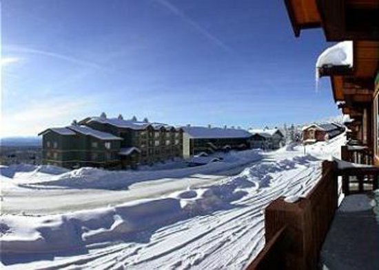 Big White 3 Bedroom Accommodation - Bear's Paw - #2111 Big White 3 Bedroom Accommodation - Bear's Paw - #2111